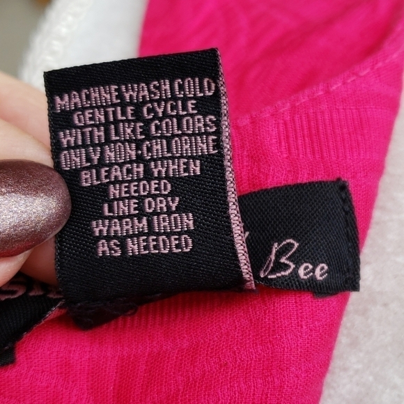 Hot Pink Sleeveless Dress - Picture 7 of 10